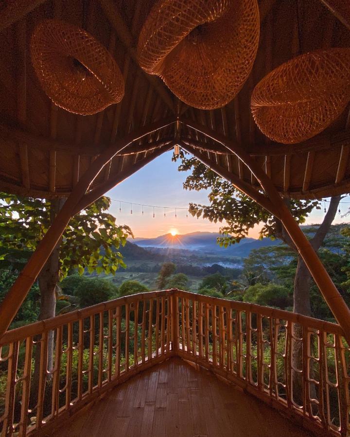 Bird Hills Bamboo House Villa Karangasem Eksteriør bilde