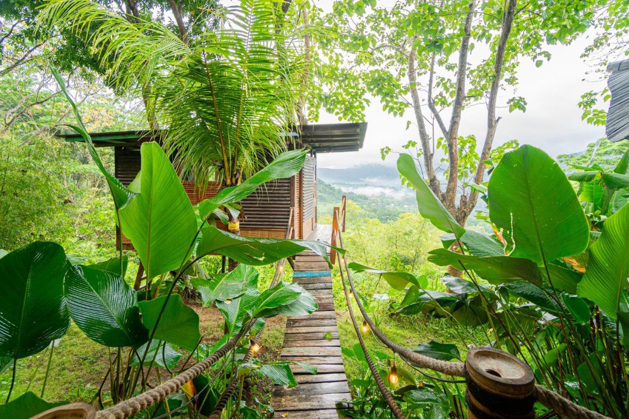 Bird Hills Bamboo House Villa Karangasem Eksteriør bilde